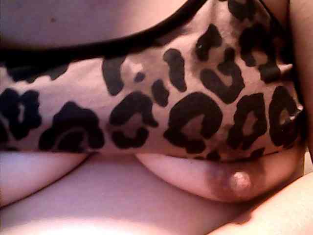 lovelyshantal webcam