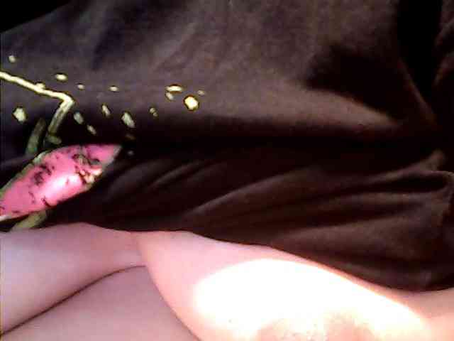 lovelyshantal webcam