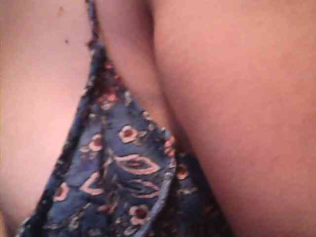 lovelyshantal webcam