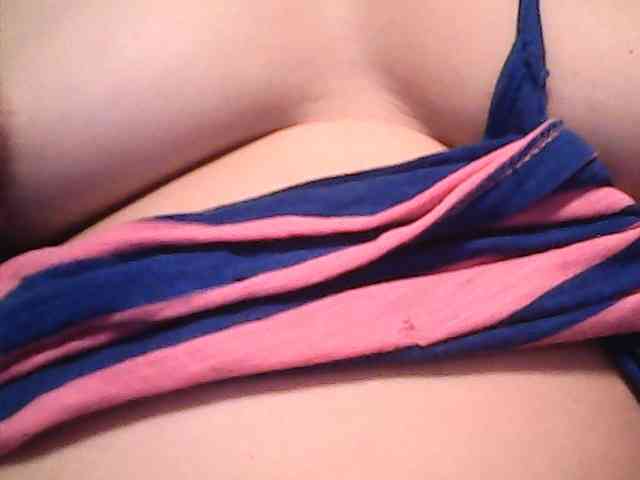 lovelyshantal webcam