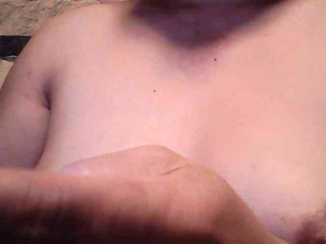 lovelyshantal webcam