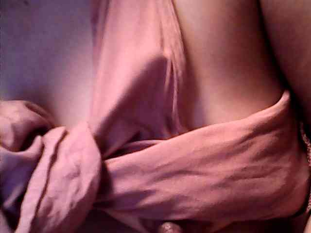 lovelyshantal webcam