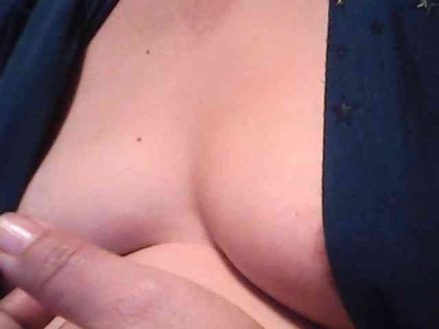 lovelyshantal webcam