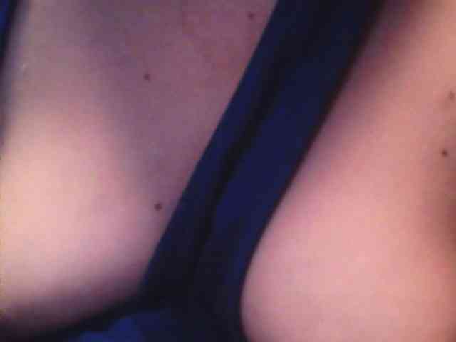 lovelyshantal webcam