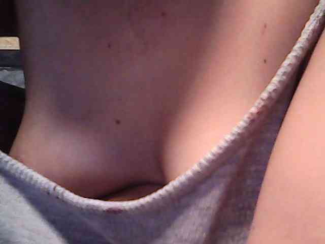 lovelyshantal webcam