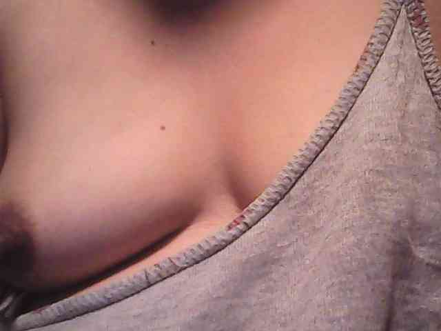 lovelyshantal webcam