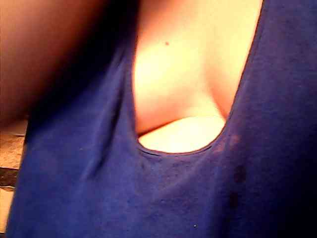 lovelyshantal webcam