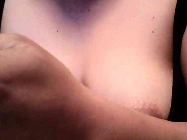 lovelyshantal webcam