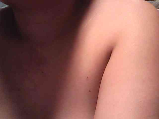 lovelyshantal webcam