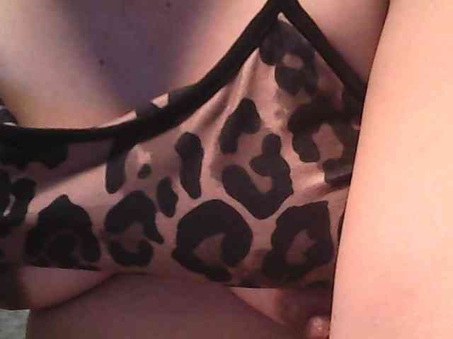 lovelyshantal webcam