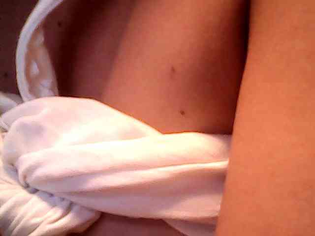 lovelyshantal webcam