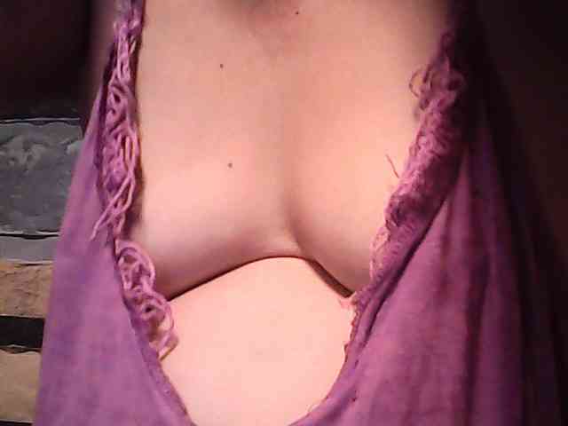 lovelyshantal webcam