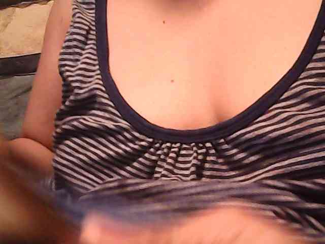 lovelyshantal webcam