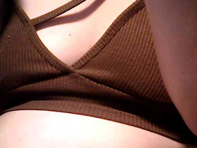 lovelyshantal webcam