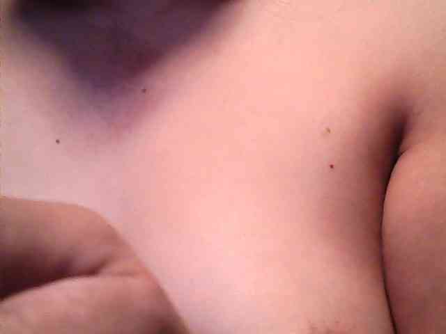 lovelyshantal webcam