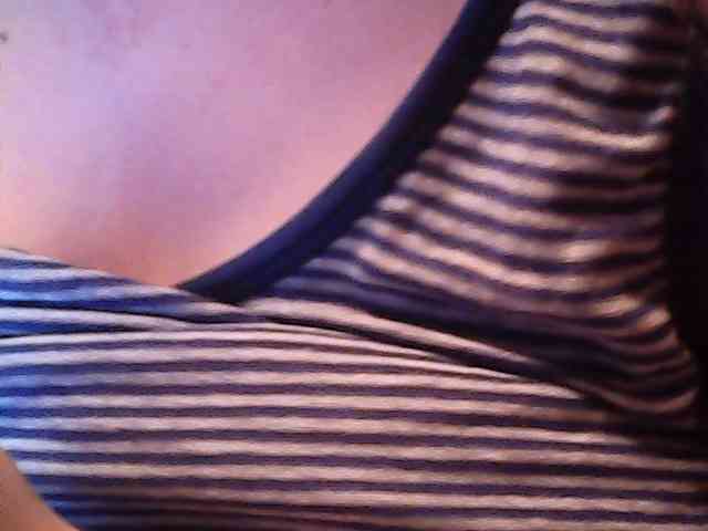 lovelyshantal webcam