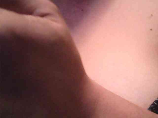 lovelyshantal webcam