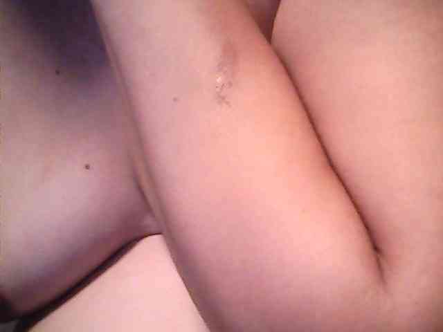 lovelyshantal Live Webcam on BongaCams