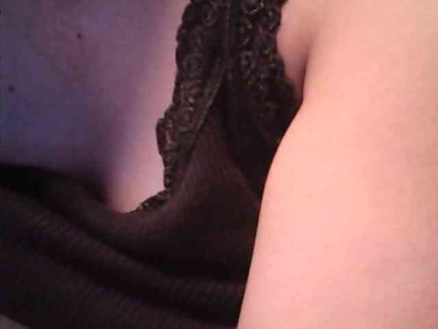 lovelyshantal webcam