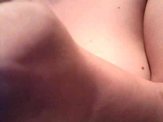 lovelyshantal webcam