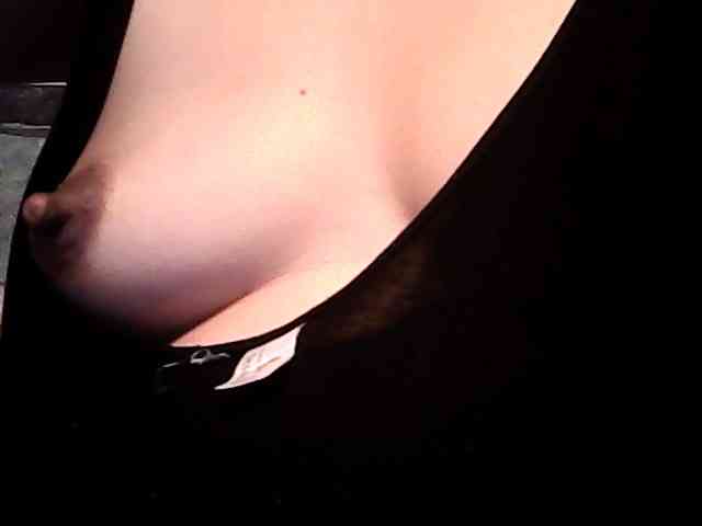 lovelyshantal webcam