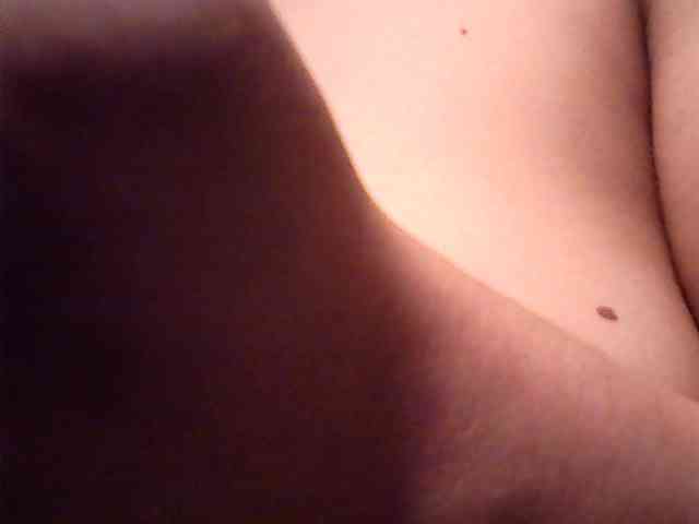 lovelyshantal webcam