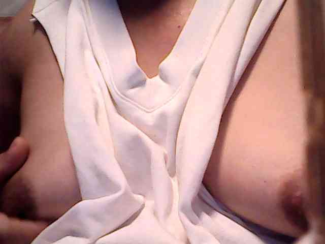lovelyshantal webcam