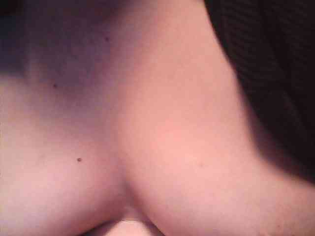 lovelyshantal webcam