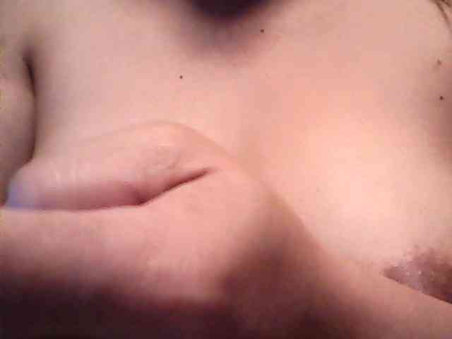 lovelyshantal webcam