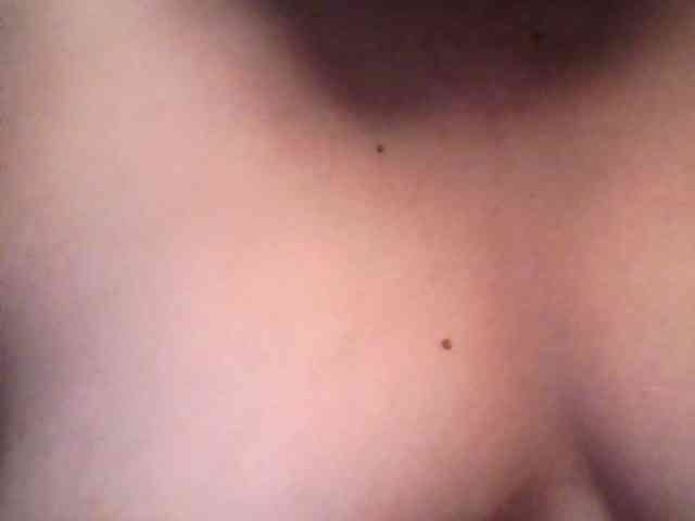 lovelyshantal webcam