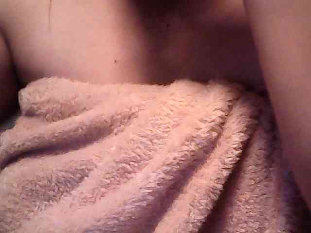 lovelyshantal webcam