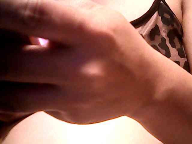 lovelyshantal webcam