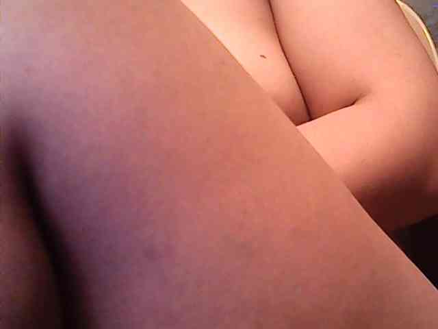 lovelyshantal webcam