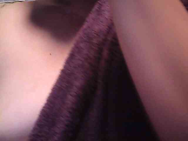 lovelyshantal webcam