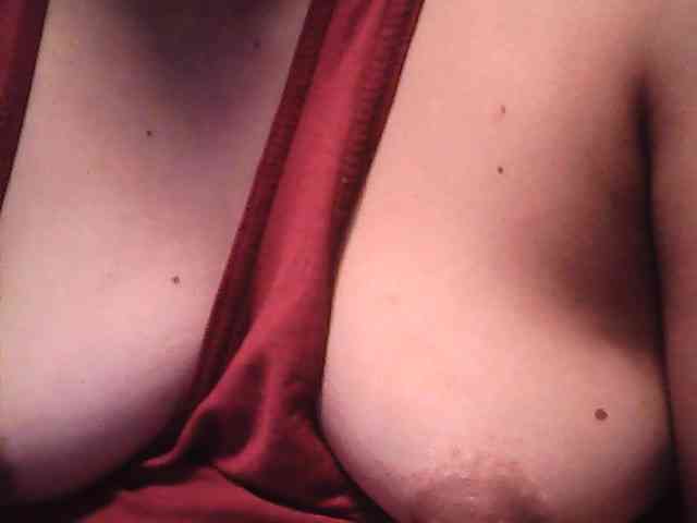 lovelyshantal webcam