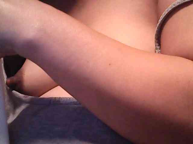 lovelyshantal webcam