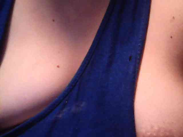 lovelyshantal webcam