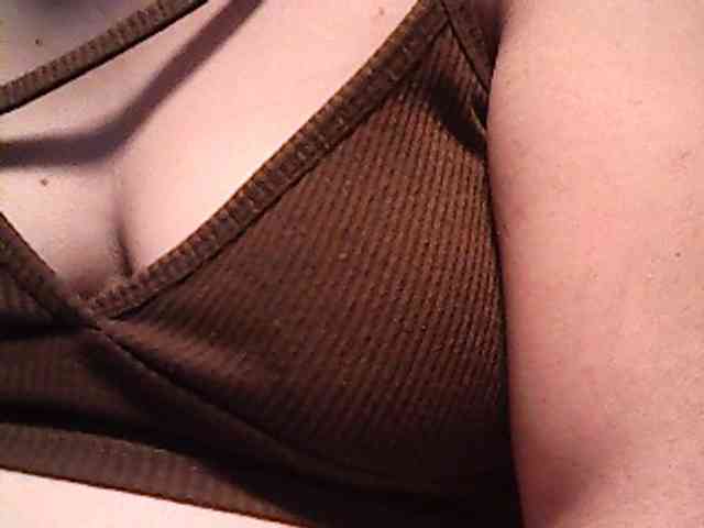 lovelyshantal webcam