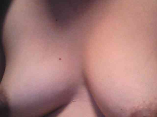 lovelyshantal webcam