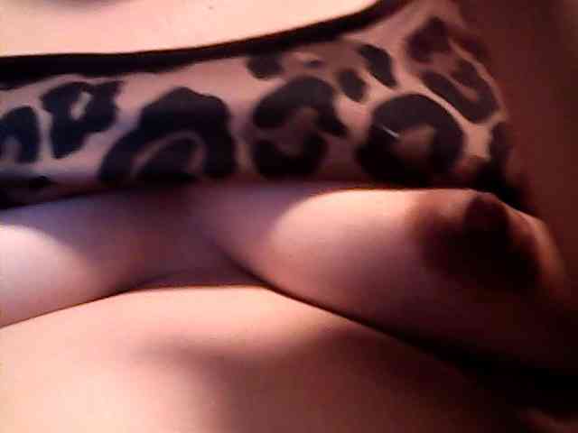 lovelyshantal webcam