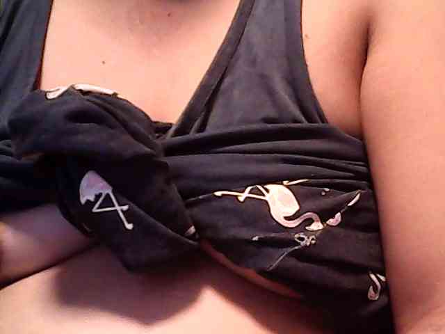 lovelyshantal webcam