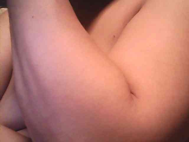 lovelyshantal webcam