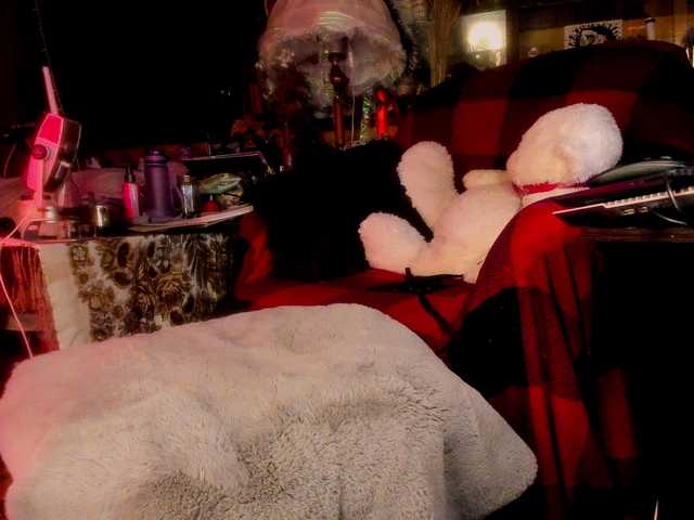 miss-asmodeus's BongaCams show and profile