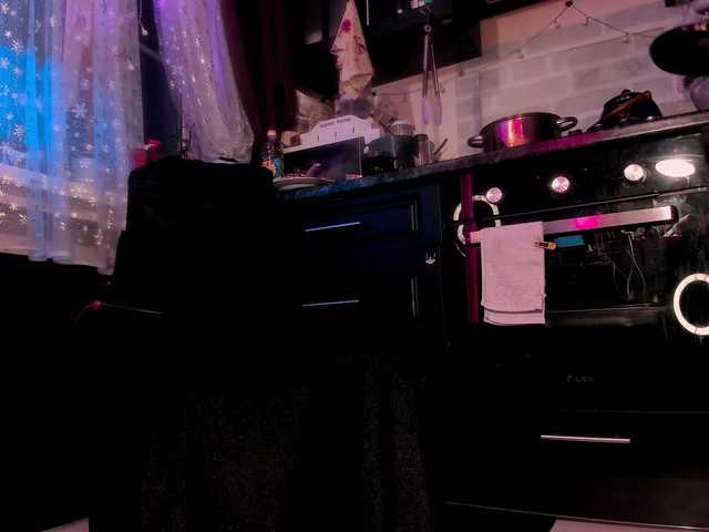 miss-asmodeus's BongaCams show and profile