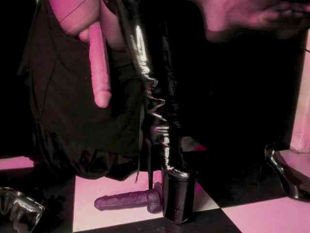 miss-asmodeus webcam