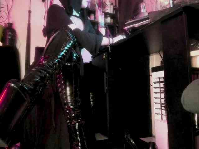 miss-asmodeus webcam