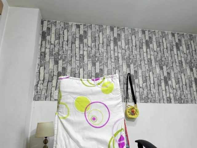 carlos-diana from BongaCams is Freechat