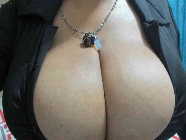 diana_coffee webcam