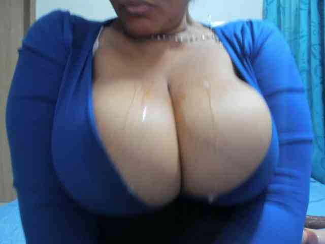diana_coffee webcam