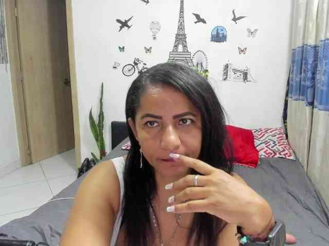 diana_coffee webcam